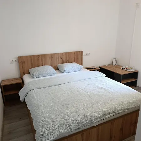 Flaghome Konukevi 3*