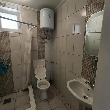 Flaghome 3*