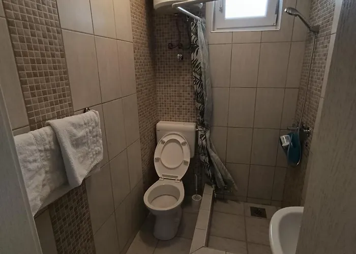 Konukevi Flaghome 3*