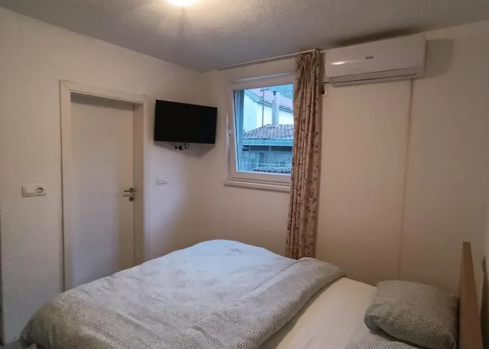 Flaghome Konukevi Mostar