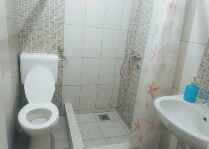 Flaghome Konukevi 3*